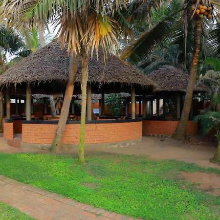 Seaface Beach Resort Kovalam Extérieur photo