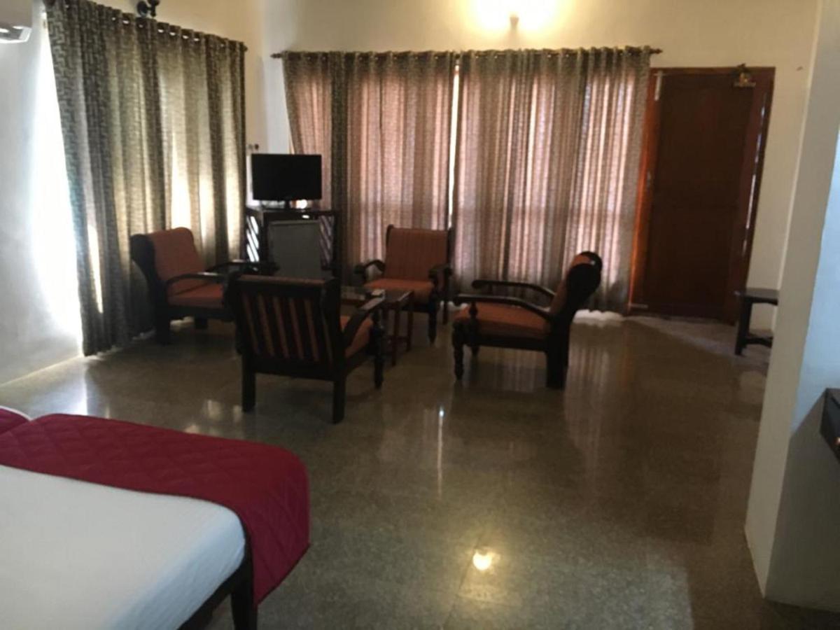 Seaface Beach Resort Kovalam Chambre photo